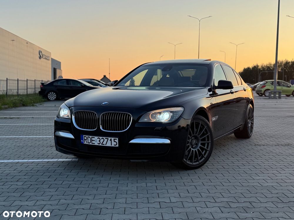 BMW Seria 7 740d - 1