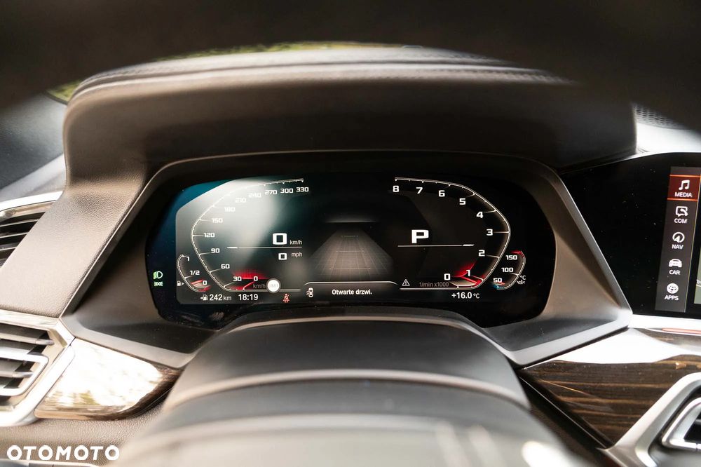 BMW X5 xDrive40i sport - 25