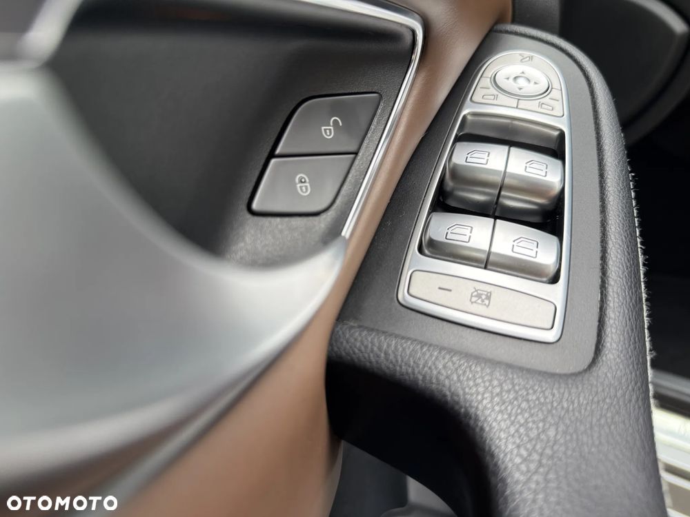 Mercedes-Benz Klasa C 350 e 7G-TRONIC Avantgarde - 25