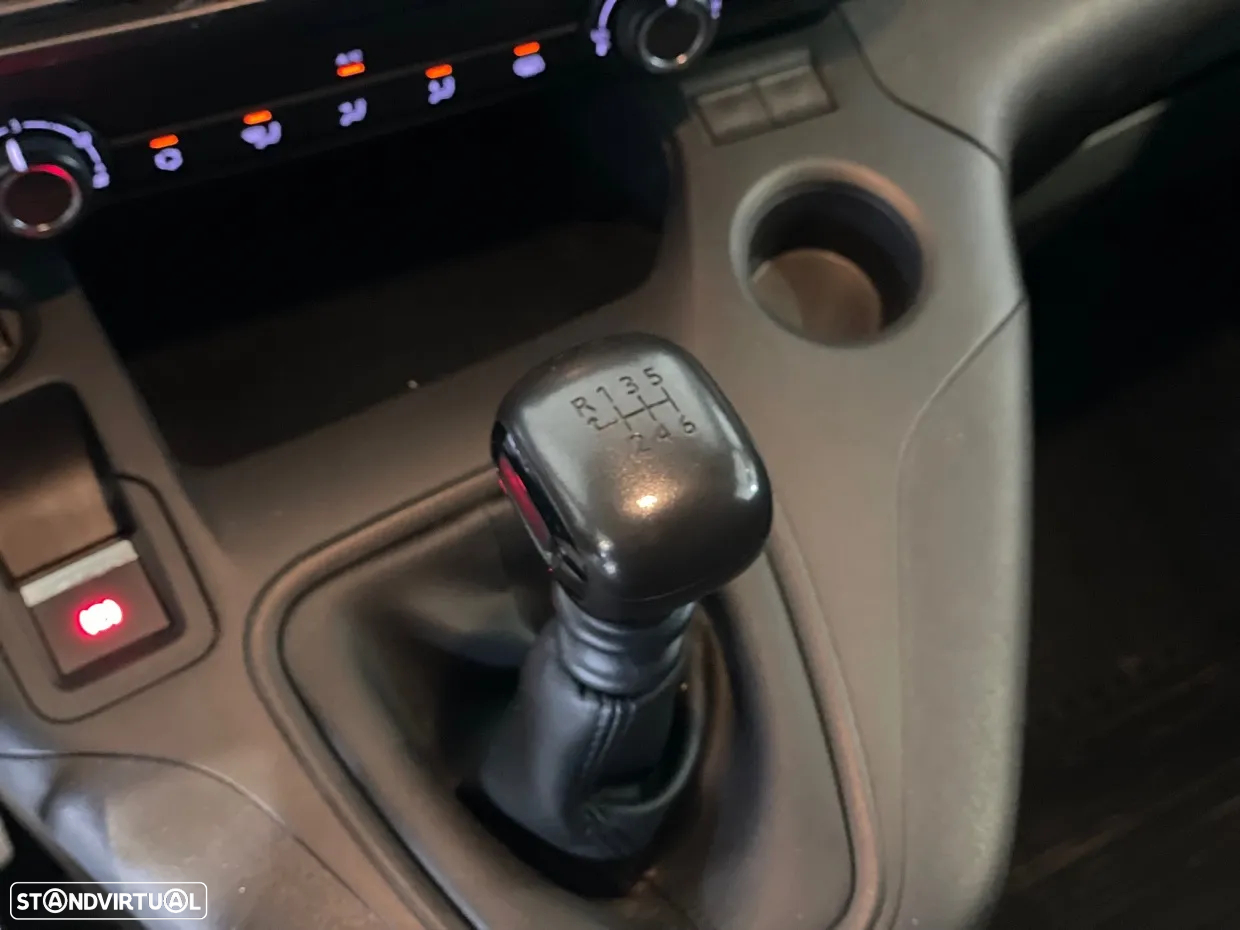Toyota Proace City 1.5D 100HP 3L - 12