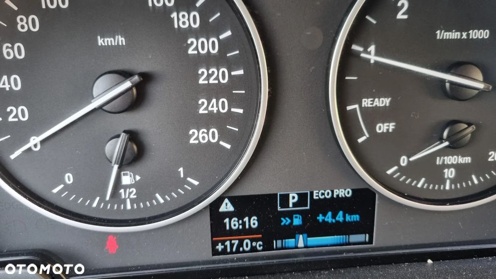 BMW X1 sDrive20i Sport Line - 16