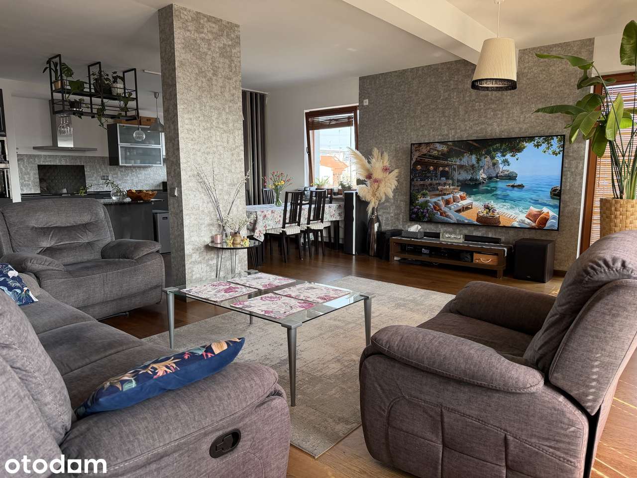 147m² wygody | 5 pokoi | 3 łazienki | 3 m-ca postojowe | Home Office