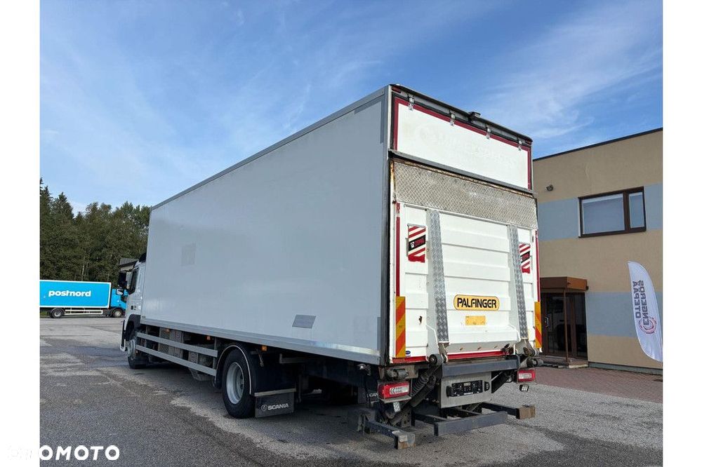 Volvo FM 330 4x2 + CARRIER - 7