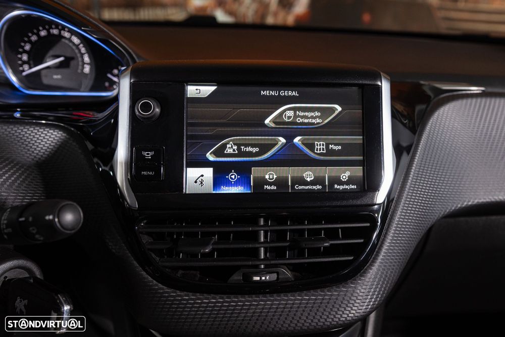 Peugeot 2008 1.6 e-HDi Allure 2-Tronic - 14