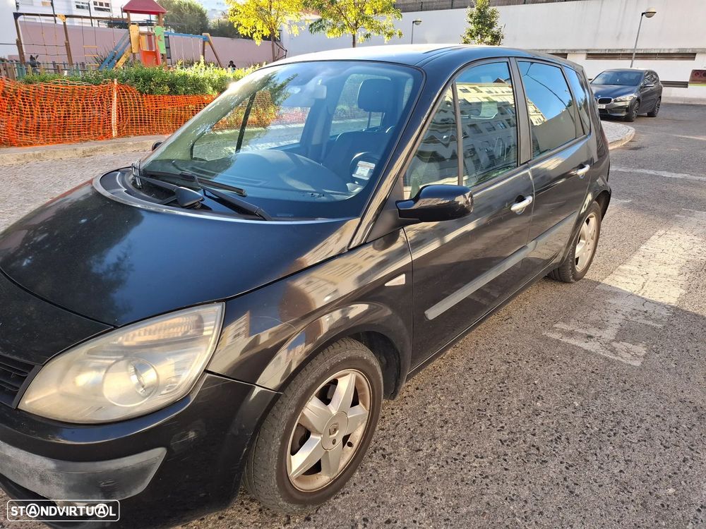 Renault Scénic - 1