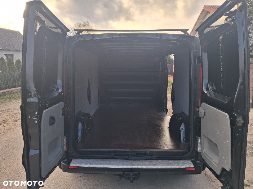 Opel Vivaro - 9