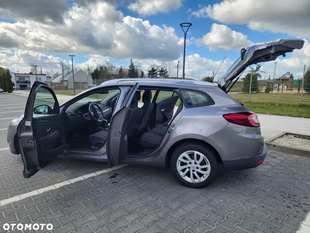 Renault Megane 1.5 dCi Limited EDC - 8