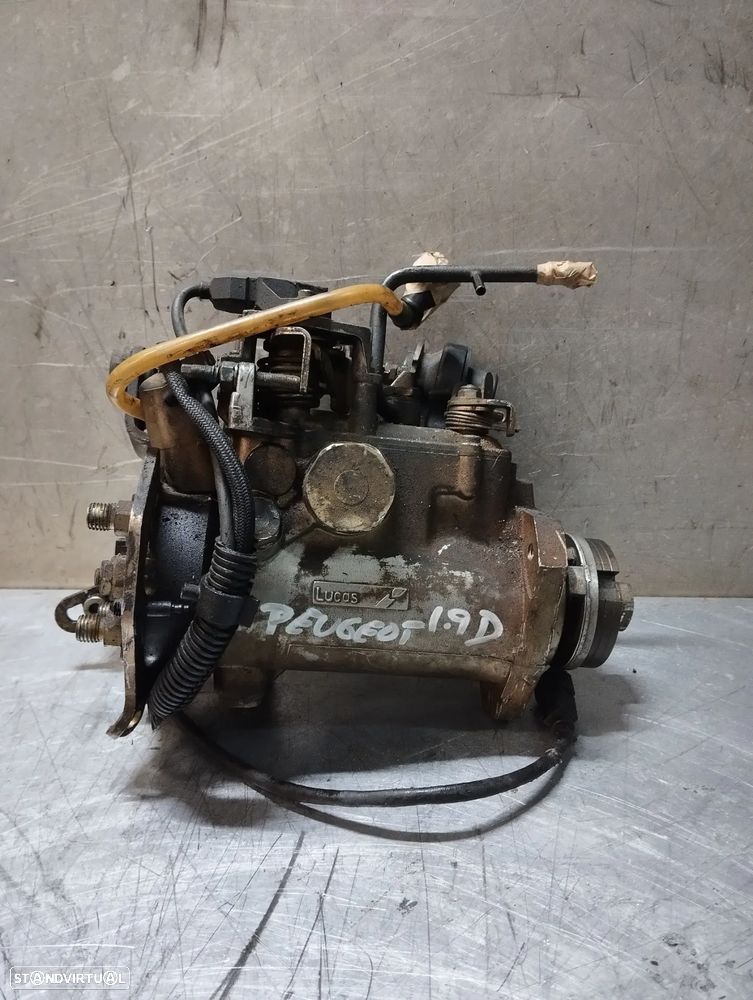 BOMBA INJECTORA / INJETORA CITROEN BERLINGO / PEUGEOT PARTNER / 206 LUCAS REF. R8448B182C DWLP12 - 1