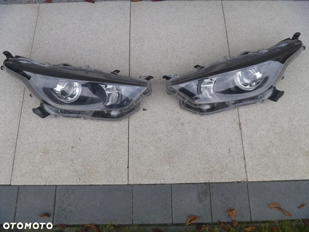 TOYOTA YARIS IV ZDERZAK TYLNY ŁADNY 52159-0D060  ORYGINAŁ - 7