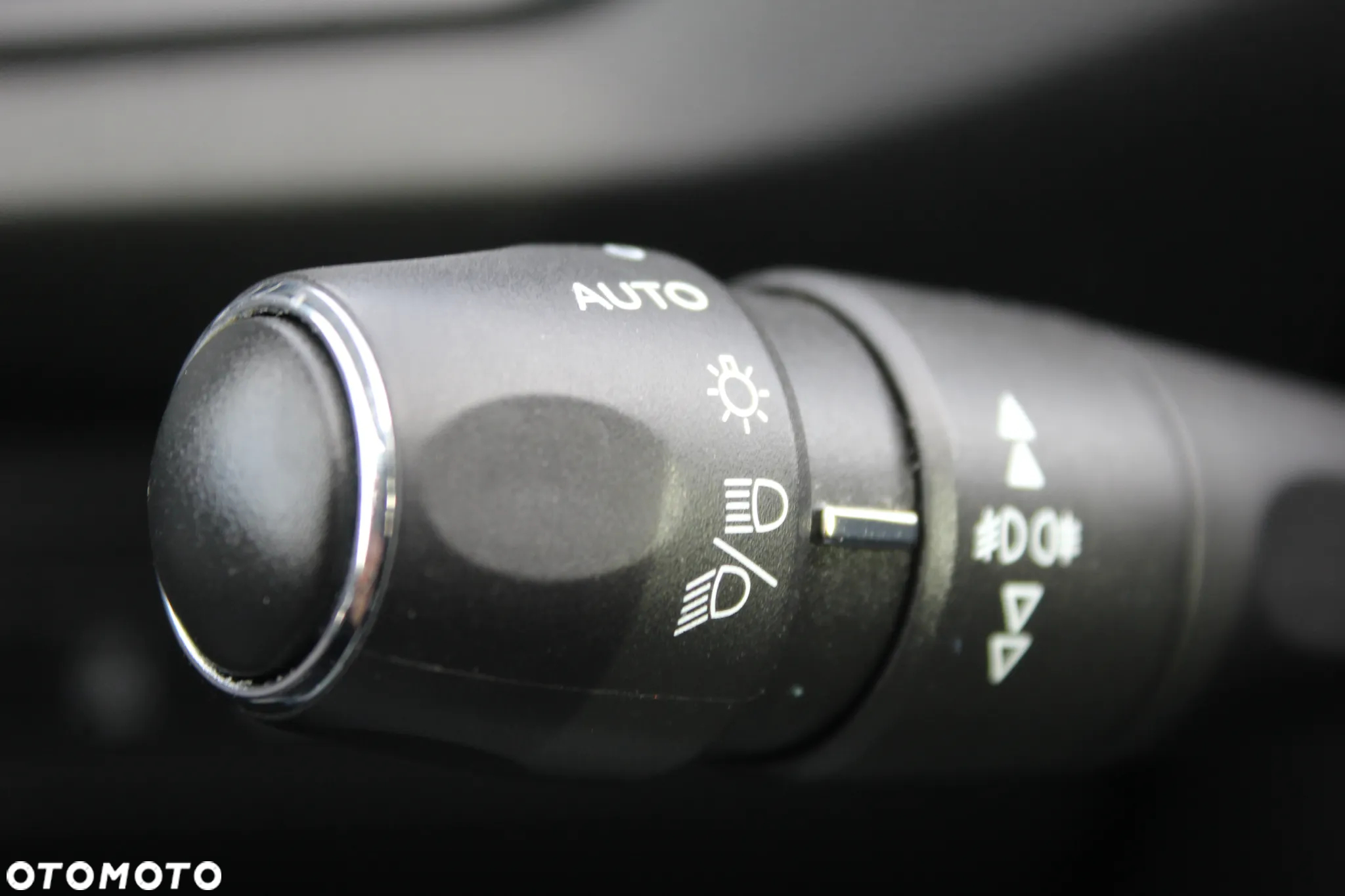 Peugeot 308 SW BlueHDi 130 Stop & Start Active - 19