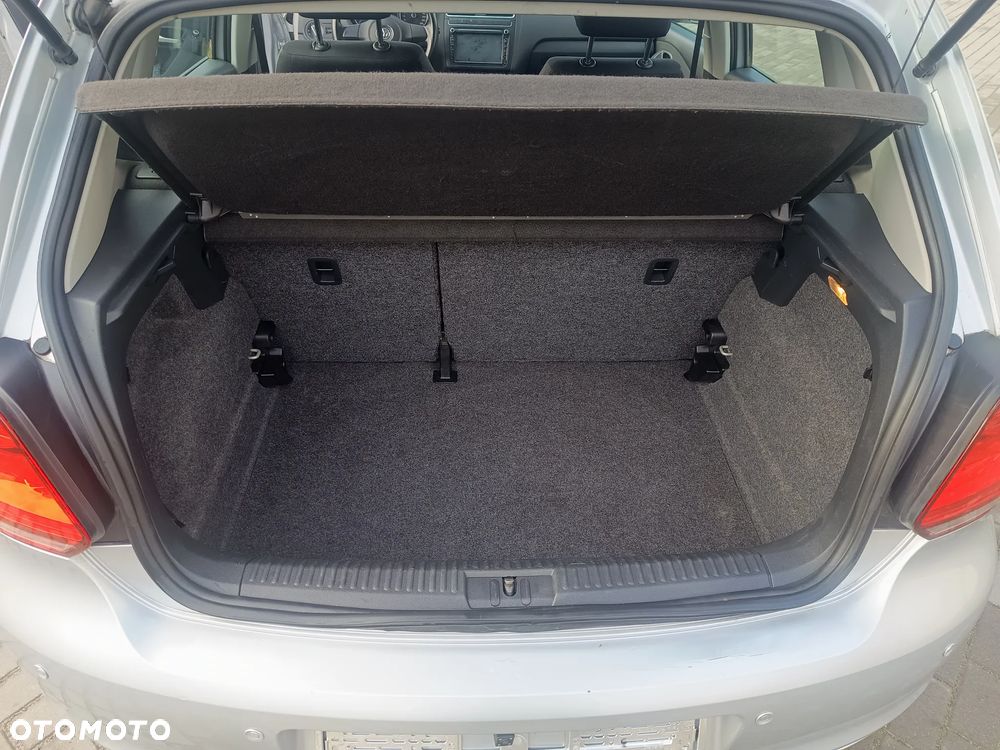 Volkswagen Polo - 16