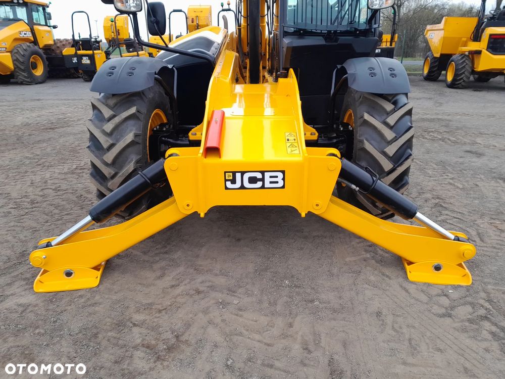 JCB 535-125 HI VIZ - 11