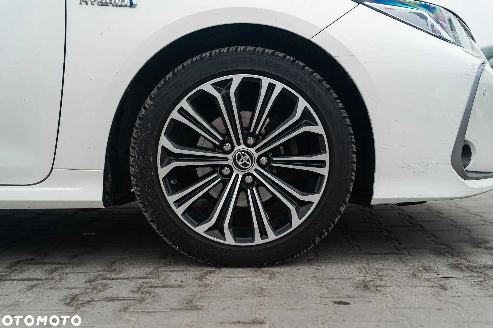 Toyota Corolla 1.8 Hybrid Comfort - 36