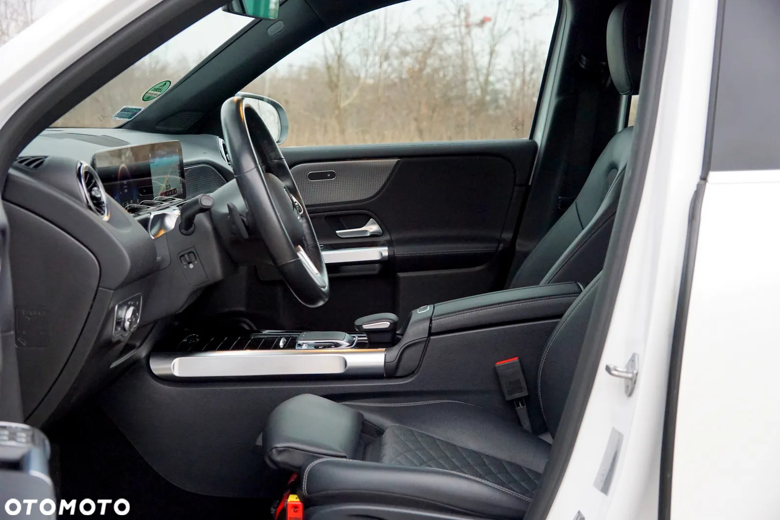 Mercedes-Benz GLB 200 7G-DCT Progressive - 18