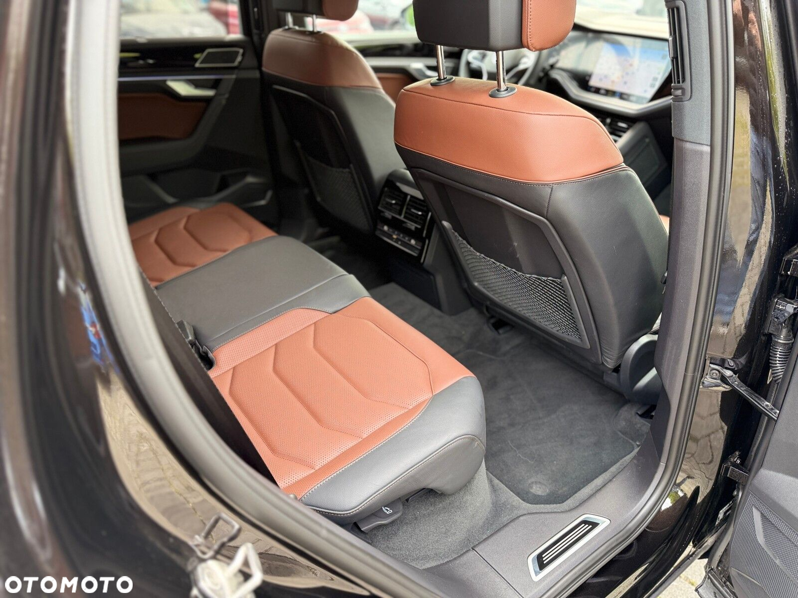Volkswagen Touareg 3.0 V6 TDI SCR 4Mot R-Line - 14