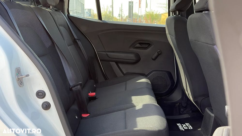 Dacia Logan SCe 65 Essential - 25