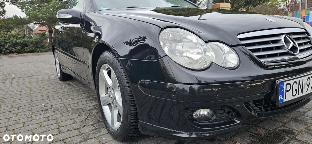 Mercedes-Benz Klasa C 180 Kompressor Sportcoupe Automatik - 20