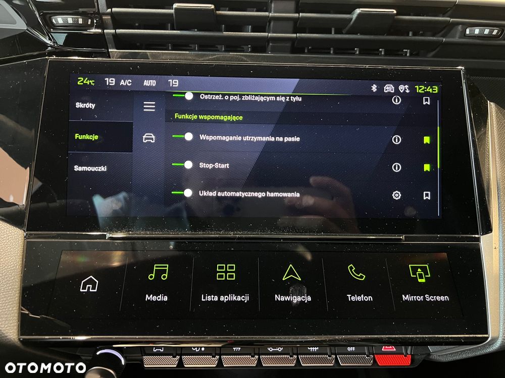 Peugeot 408 1.2 PureTech mHEV GT Exclusive S&S e-DCS6 - 26