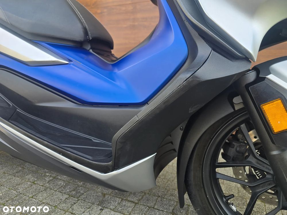 Honda NSS - 27
