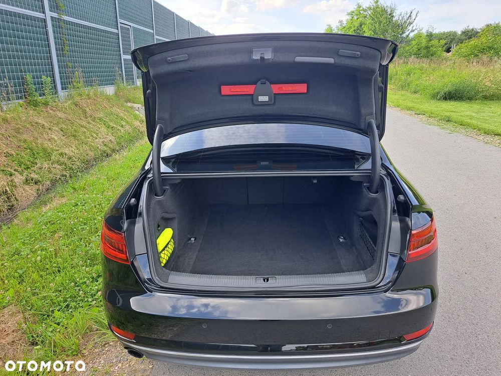 Audi A4 Limousine 1.4 TFSI Sport S tronic - 15