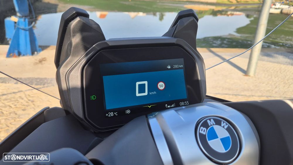 BMW C 400 GT Triple Black - 21