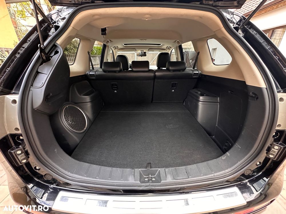 Mitsubishi Outlander - 15