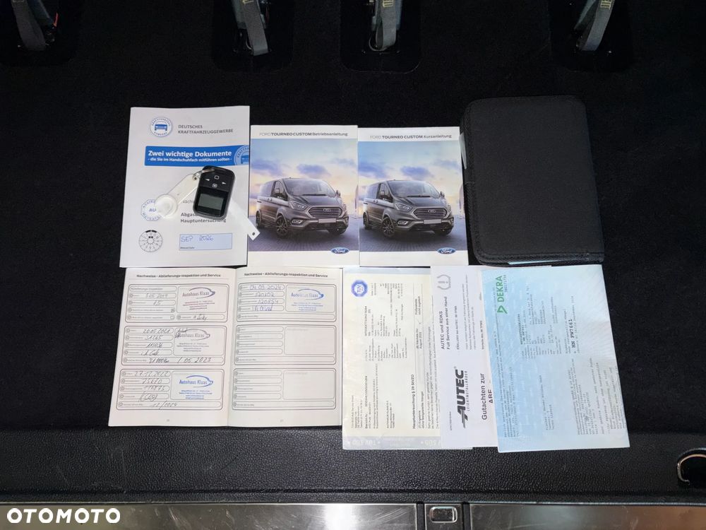 Ford Tourneo Custom 2.0 TDCi L1 Titanium SelectShift - 38