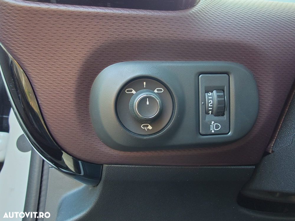 Citroën C4 Cactus 1.2 PureTech S&S BVM6 Shine - 22