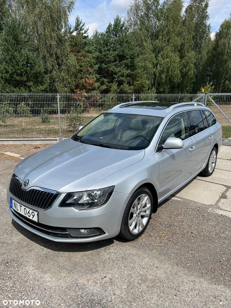 Skoda Superb 2.0 TDI 4x4 Elegance DSG - 1