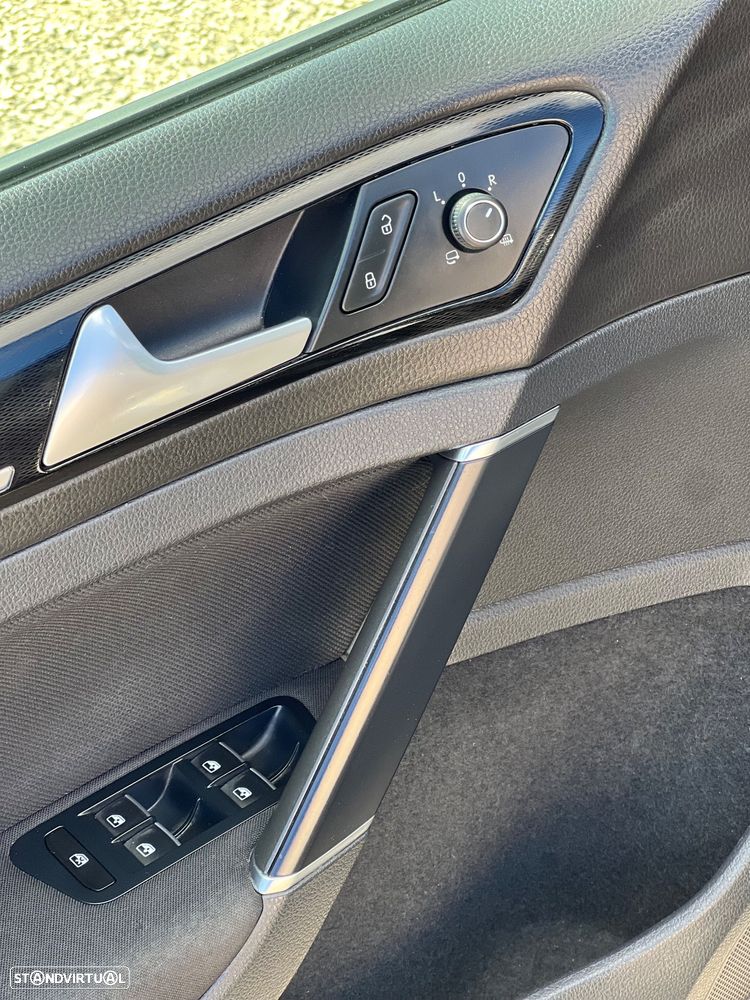 VW Golf 2.0 TSi GTi DSG - 11