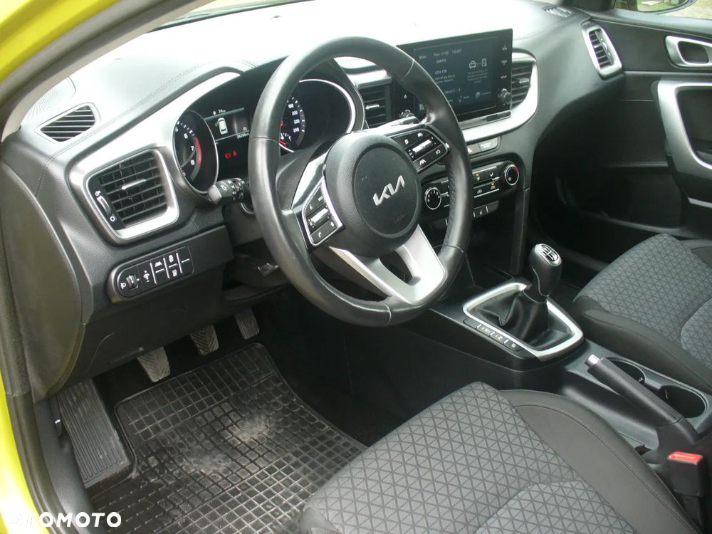 Kia Ceed 1.5 T-GDI OPF Platinum - 13