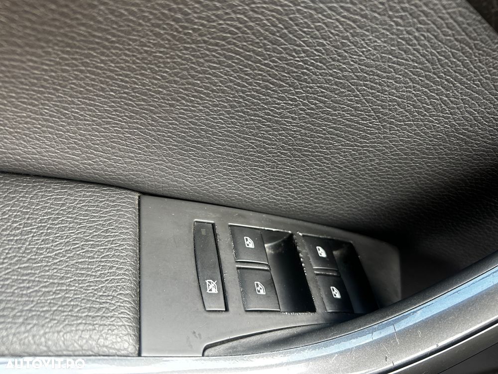 Opel Astra 1.7 CDTI Cosmo - 15