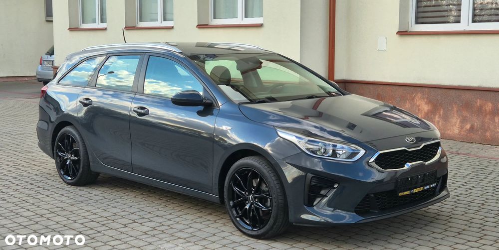 Kia Ceed 1.4 Attract - 1