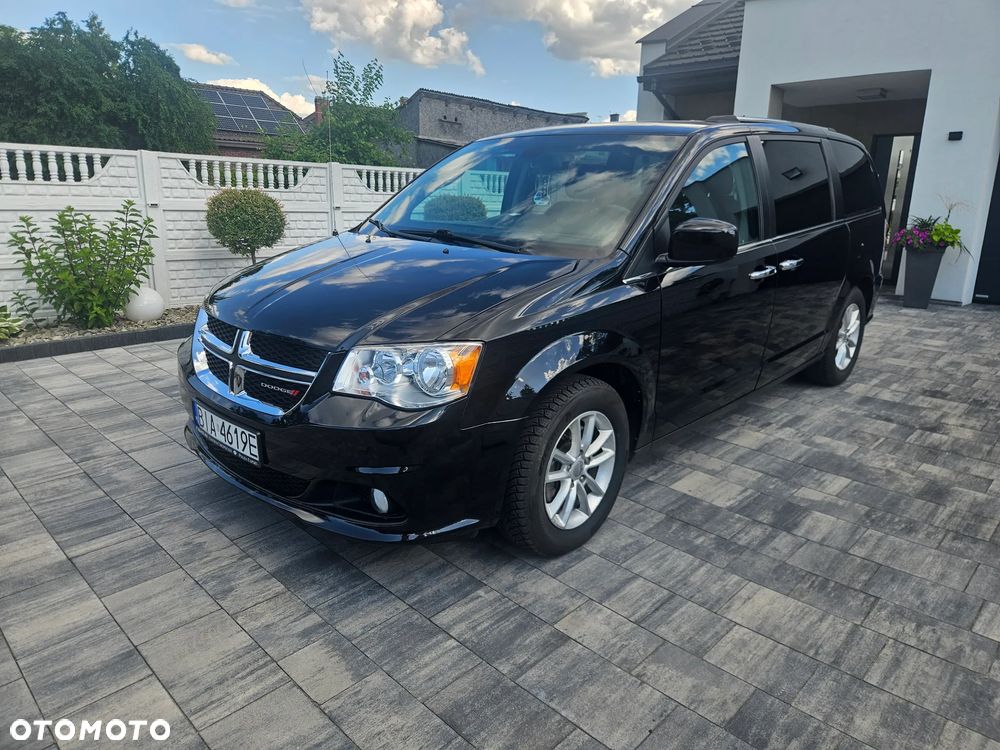 Dodge Grand Caravan 3.6 R/T - 1