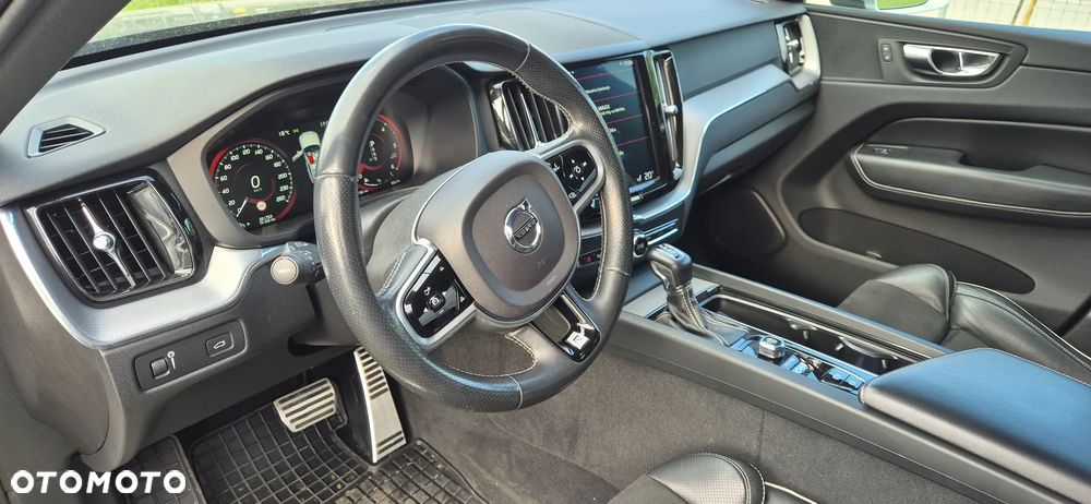 Volvo XC 60 D4 SCR AWD R-Design - 15