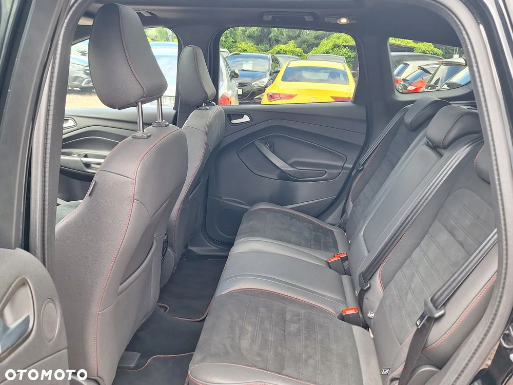 Ford Kuga 2.0 TDCi 4x4 ST-Line - 21