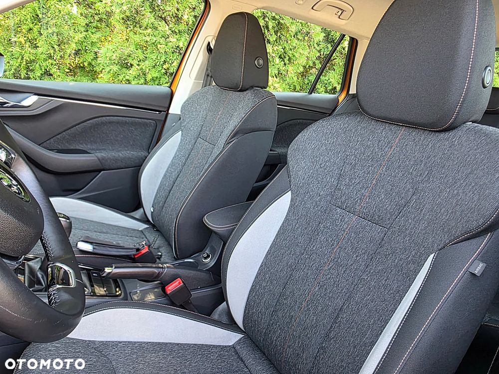Skoda Kamiq 1.0 TSI Scout Line - 32
