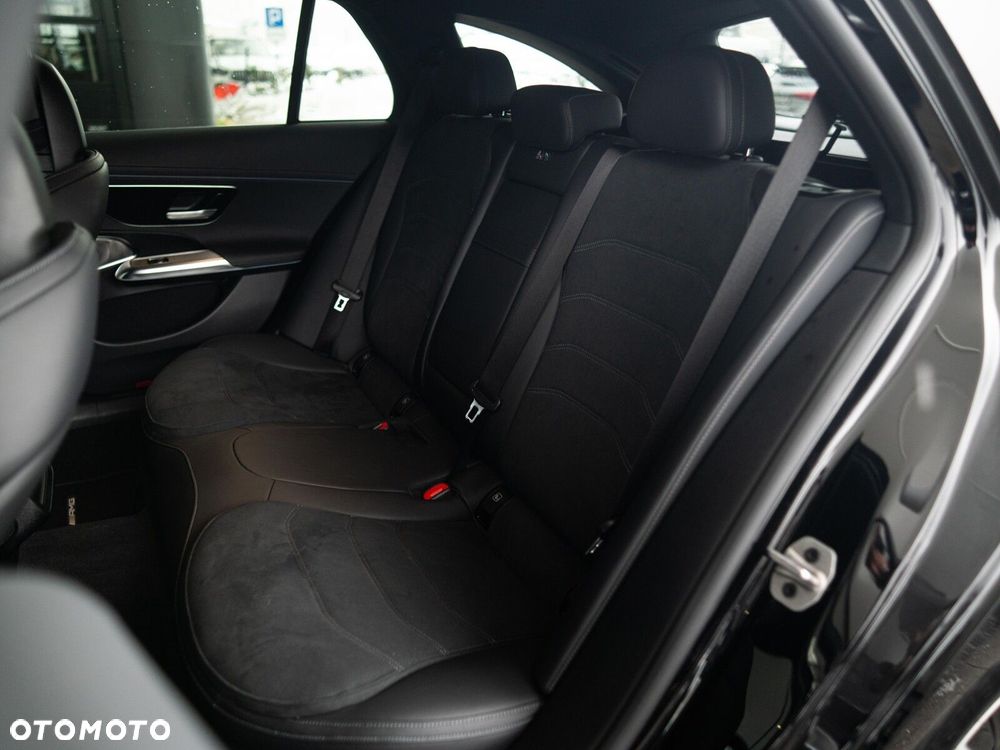 Mercedes-Benz Klasa E - 10