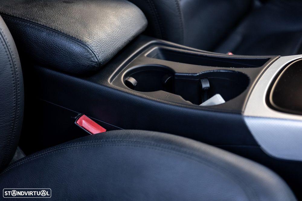 Audi A4 Avant 2.0 TDI - 25