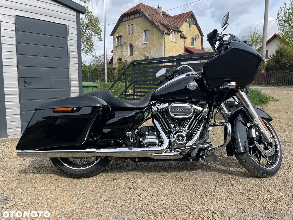Harley-Davidson Touring Road Glide - 14