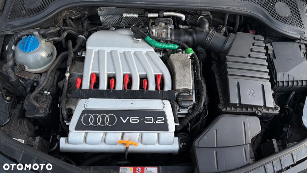 Audi TT Coupé 3.2 Quattro - 31