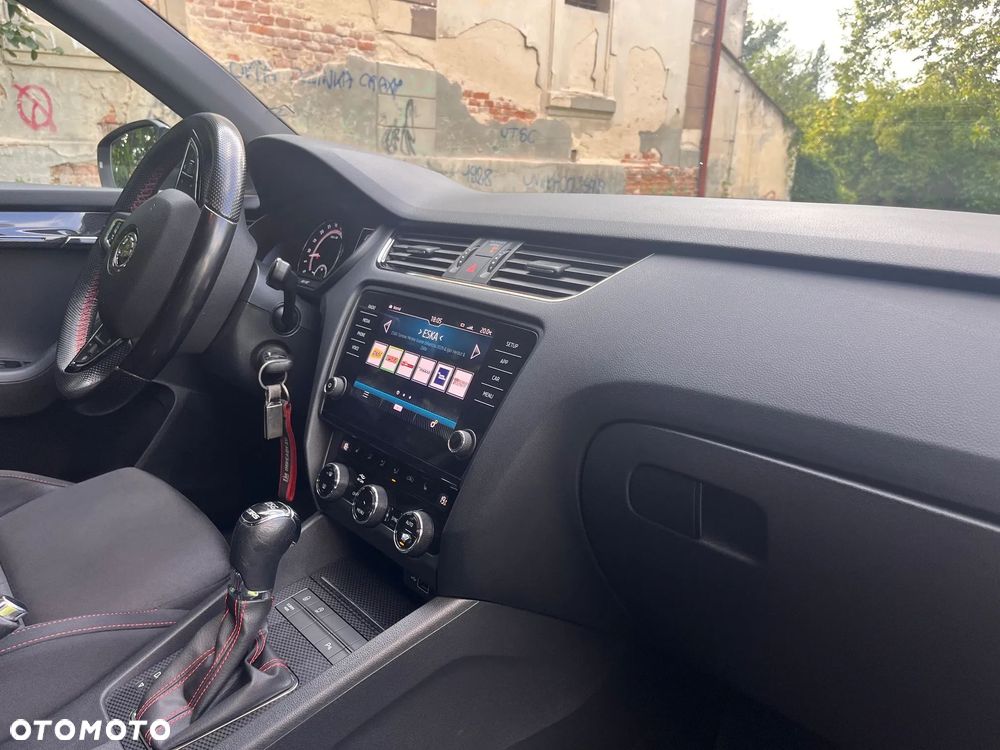 Skoda Octavia 2.0 TDI 4x4 RS DSG - 3