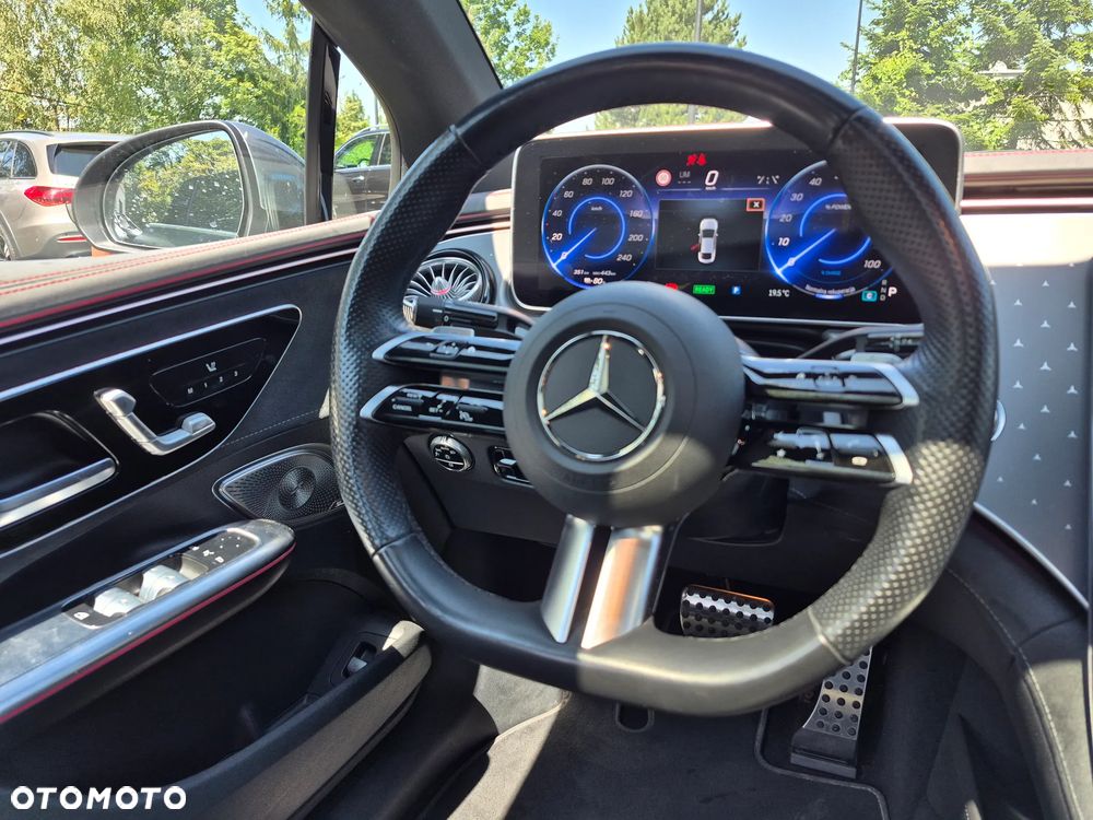Mercedes-Benz EQE 350 89kWh 4-Matic AMG Line - 29