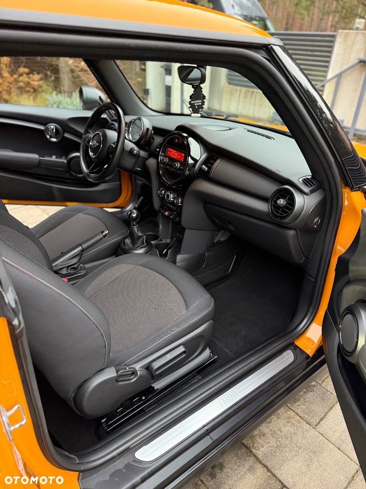 MINI ONE Standard - 10