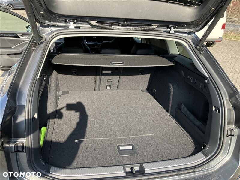 Volkswagen Passat - 14