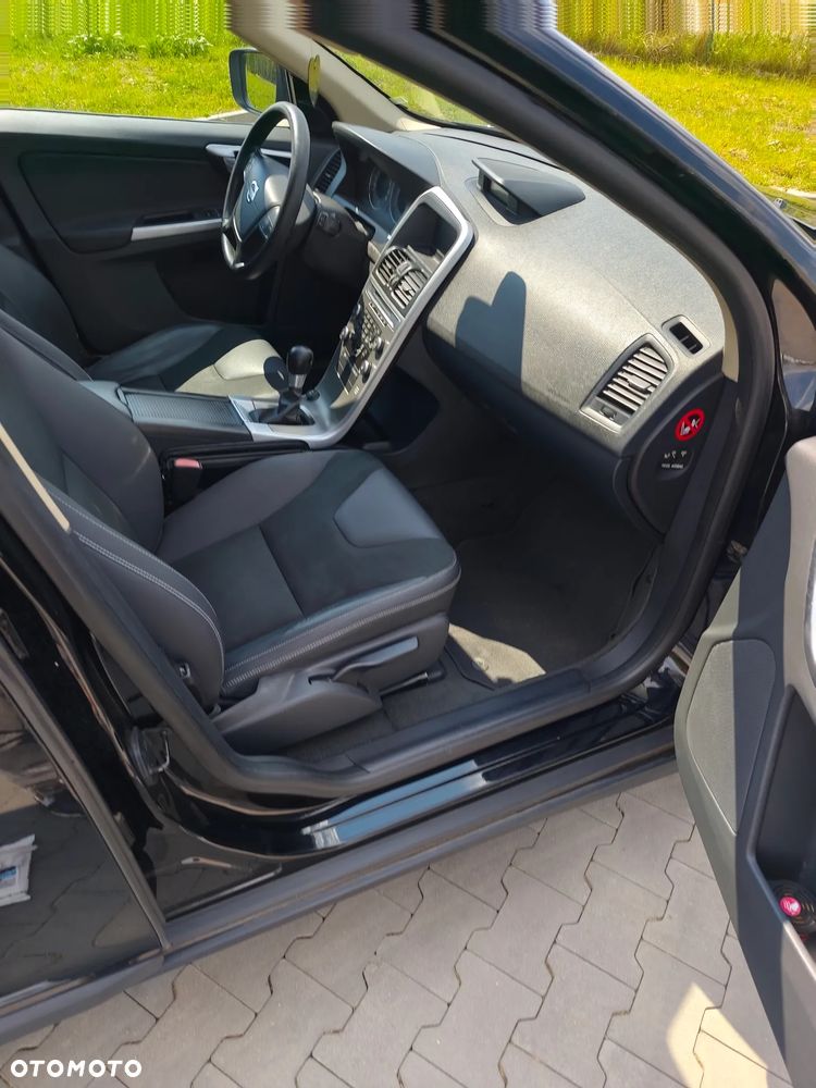 Volvo XC 60 D3 Kinetic - 14