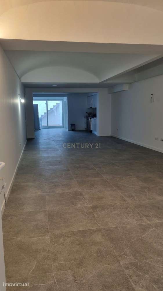Apartamento T2 no centro histórico de Évora - Espaço e Conforto no Cor - Grande imagem: 3/9