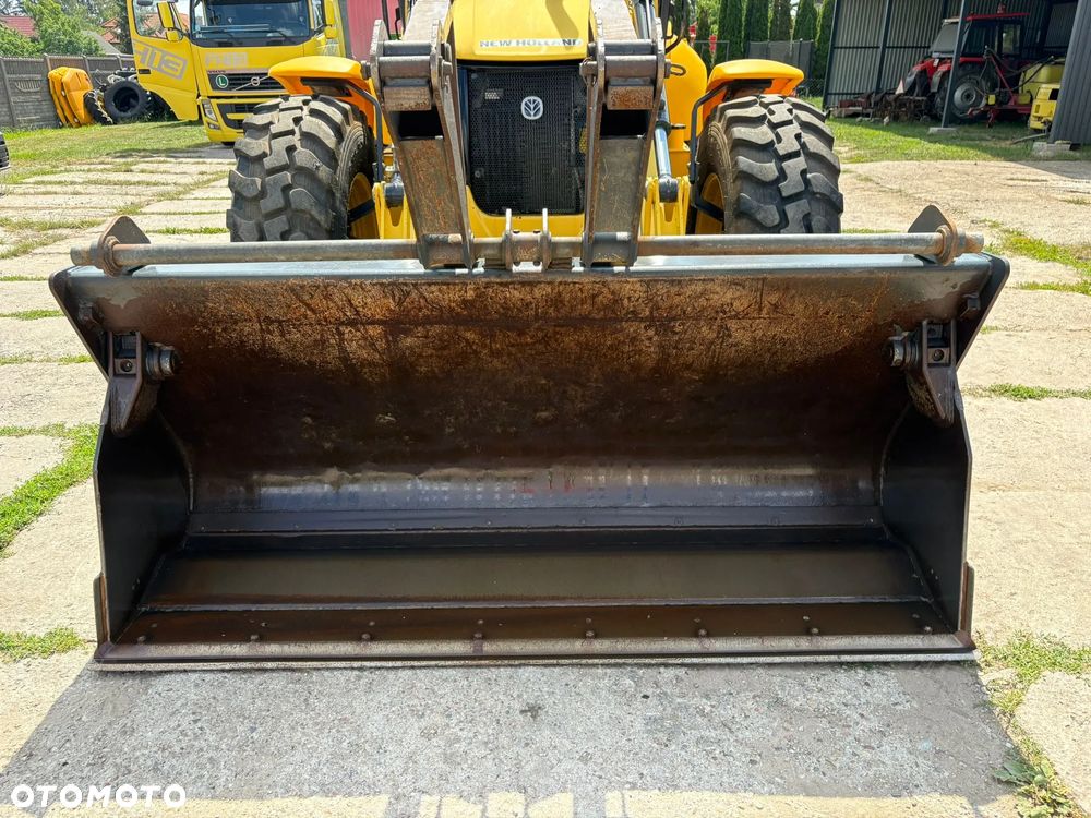 New Holland B115C - 31