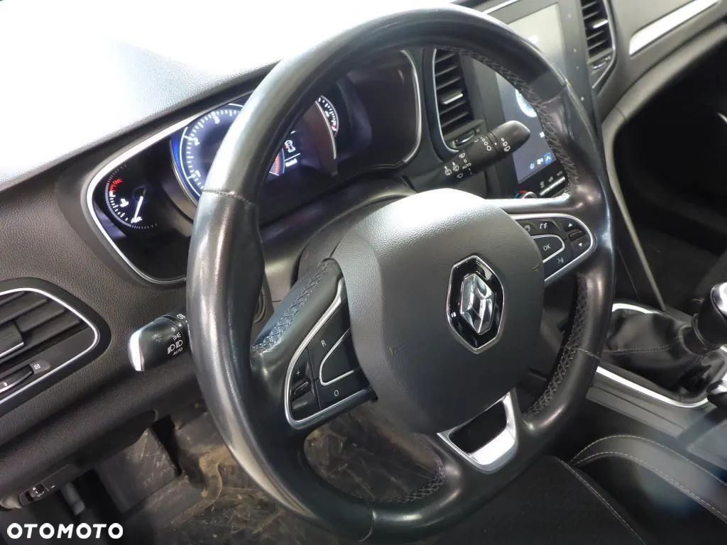 Renault Megane 1.5 Blue dCi Intens - 10
