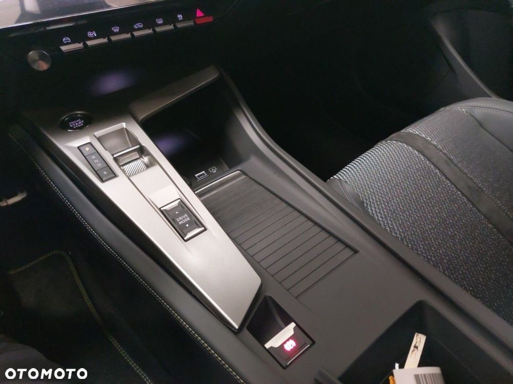 Peugeot 308 - 14
